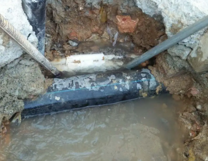 平湖测漏水之水管漏水